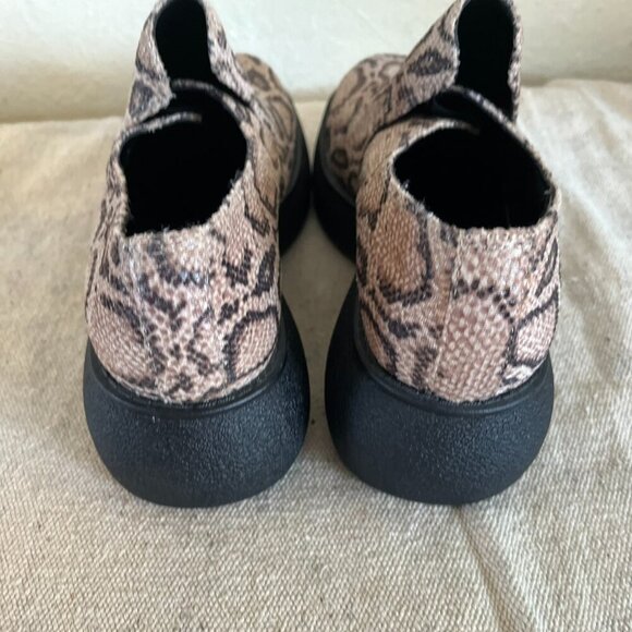 Vintage Y2K On Your Feet Animal Print Leather Slip-On Mules/Clogs Sz 8.5 - Picture 4 of 11